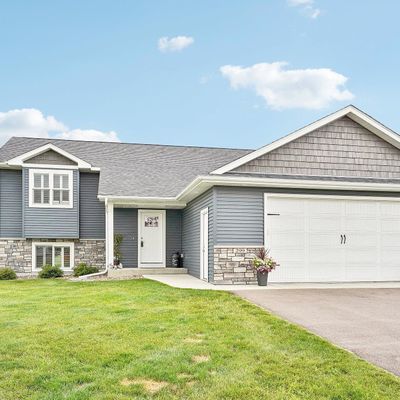 299 Wood Duck Ln, Baldwin, WI 54002