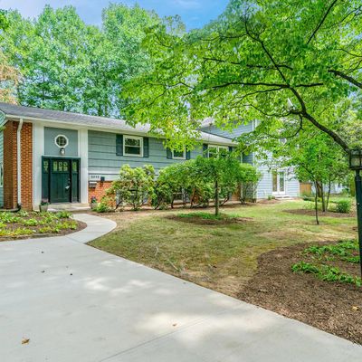 2545 Hillsman St, Falls Church, VA 22043