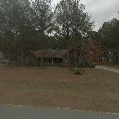 2547 Westover Dr, Statesboro, GA 30458