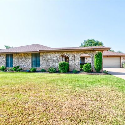 3249 Falcon Dr, Abilene, TX 79606