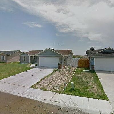 3111 Goldenrod Ave, Gillette, WY 82716