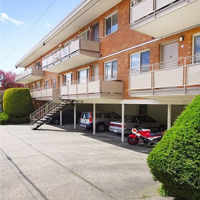 3203 Nw 64th Street Unit 9, Seattle, WA 98107