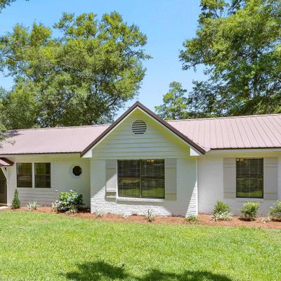 42 Echo Ln, Fairhope, AL 36532