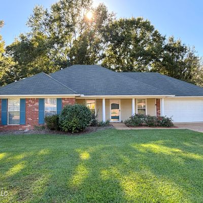 440 Golden Ridge Dr, Brandon, MS 39042