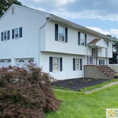 375 Georgia Dr, Brick, NJ 08723