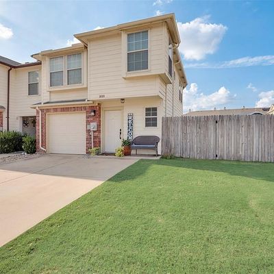 3800 Vista Mar Dr, Euless, TX 76040