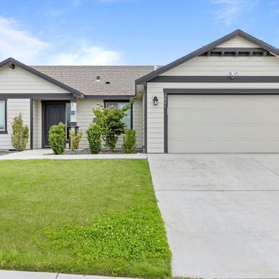 3801 Pintail Ln, Pasco, WA 99301