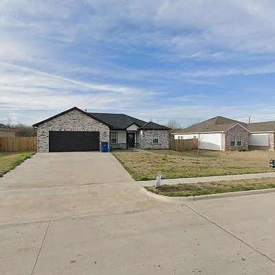 3816 Skylane Ave, Corsicana, TX 75110