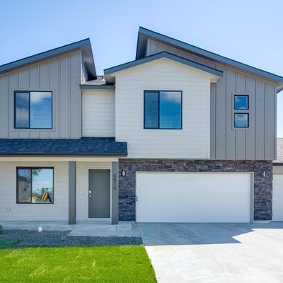 4029 E White Plains St, Nampa, ID 83686