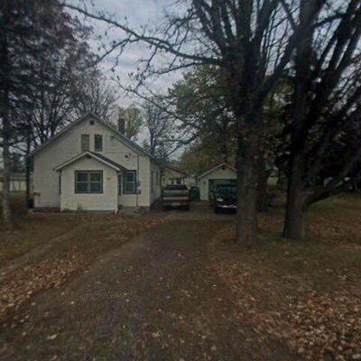 403 E Coleman St, Rice Lake, WI 54868