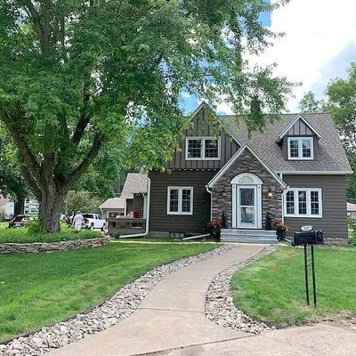 520 N Broadway St, Spring Valley, MN 55975