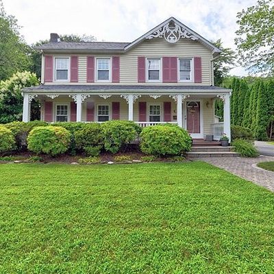 54 Greenwood Ave, Haskell, NJ 07420