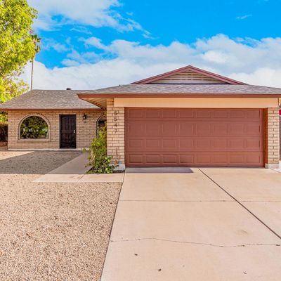 5547 W Muriel Dr, Glendale, AZ 85308