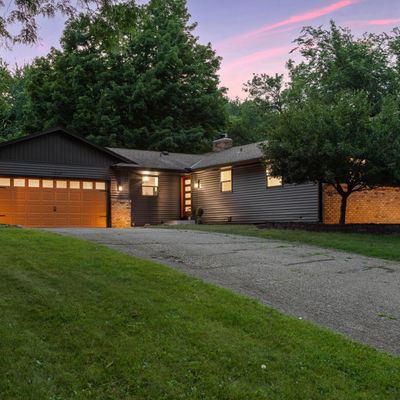 6860 Rosemary Rd, Eden Prairie, MN 55346