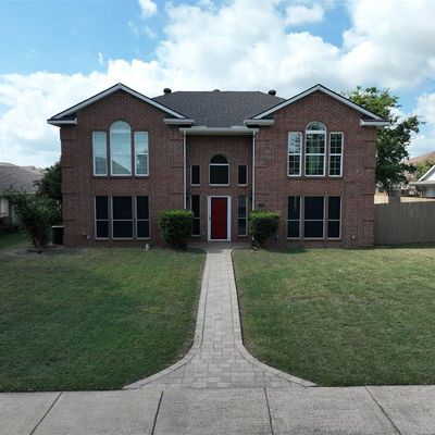 708 Azalea Dr, Desoto, TX 75115