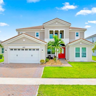 5907 Jasmine Ln, Loxahatchee, FL 33470