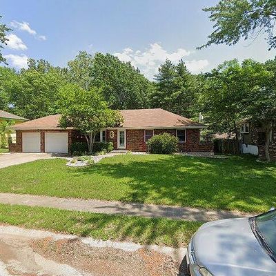 604 Ne 2 Nd St, Blue Springs, MO 64014