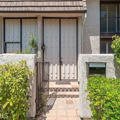 6240 Nita Ave, Woodland Hills, CA 91367