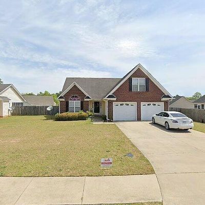 825 Coathill St, Fayetteville, NC 28314