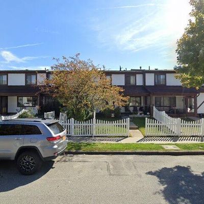 85 Debbie St, Staten Island, NY 10314