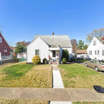 9 Dailey St, South River, NJ 08882