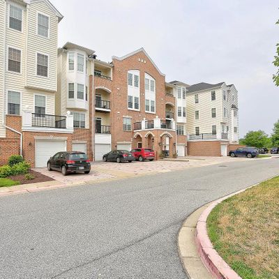 7305 Brookview Rd #403, Elkridge, MD 21075