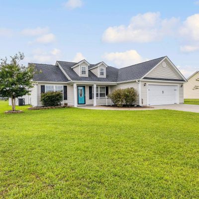 732 American Beech St, Loris, SC 29569