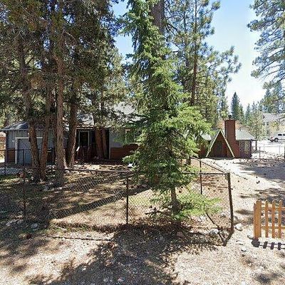 736 Sugarloaf Blvd, Big Bear City, CA 92314