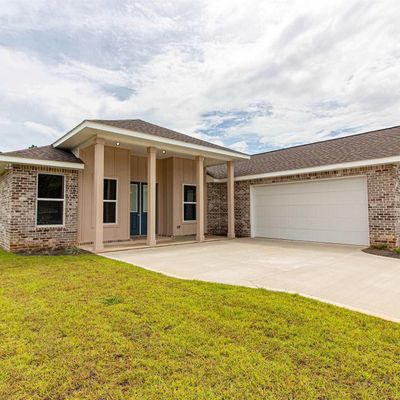 7489 Frankfort St, Navarre, FL 32566