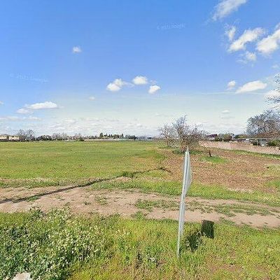 7606 E Shields Ave, Fresno, CA 93737