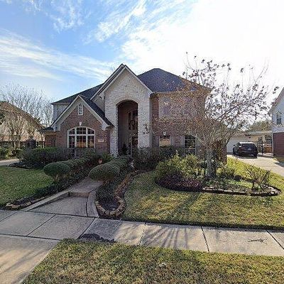 7710 Lark Glen Way, Sugar Land, TX 77479