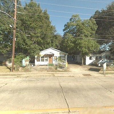 7905 Fairfield Ave, Shreveport, LA 71106