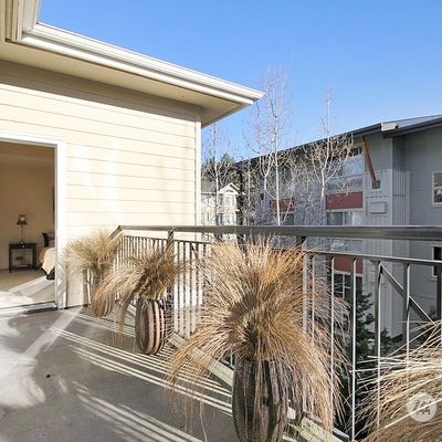 7912 170 Avenue Ne Unit 303, Redmond, WA 98052