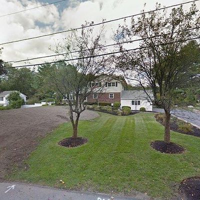 1 Rindge Rd, Andover, MA 01810