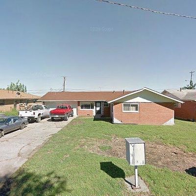 10 Eastgate Dr, Granite City, IL 62040