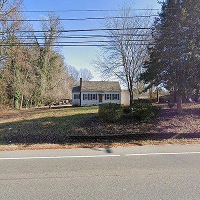 1007 Fairview Dr, Lexington, NC 27292