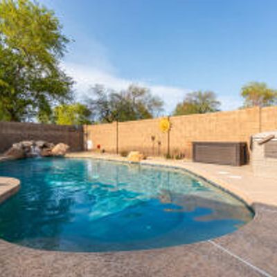 9406 W Palmer Dr, Peoria, AZ 85345