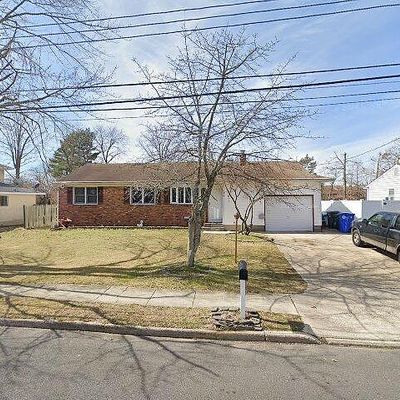 944 Park Crest Rd, Toms River, NJ 08753