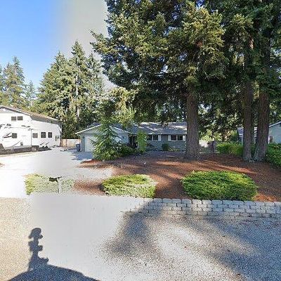 10734 Rampart Dr E, Puyallup, WA 98374