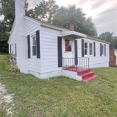 108 Bitting Ave, Mount Airy, NC 27030