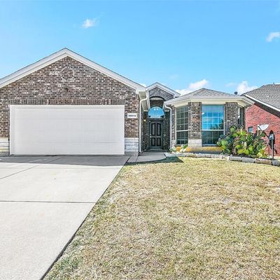 10813 Irish Glen Trl, Haslet, TX 76052