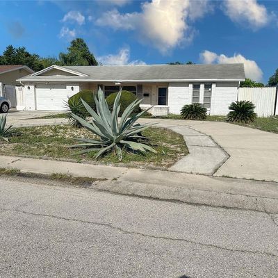 10841 Piccadilly Rd, Port Richey, FL 34668