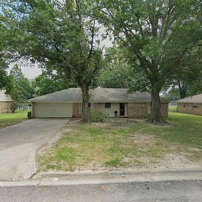 109 Kimberly St, Sulphur Springs, TX 75482