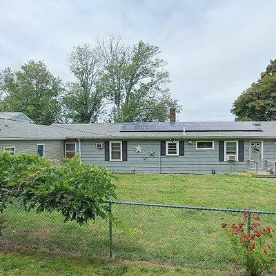 11 Harrison Ct, Westport, MA 02790