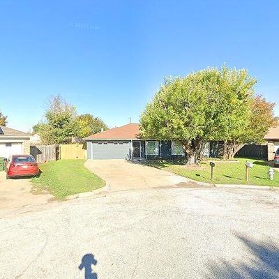 1105 Twin Pine Ct, Arlington, TX 76018