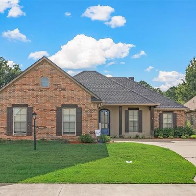 1110 Laurel Creek Dr, Shreveport, LA 71106