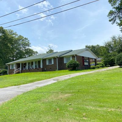 112 Pine Rd, Laurens, SC 29360