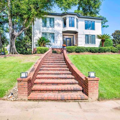 115 Mcintosh Bluff Rd, Fairhope, AL 36532