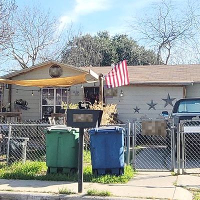 1010 Madrid St, San Antonio, TX 78237