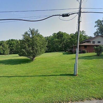 1013 E Lake Rd, Transfer, PA 16154